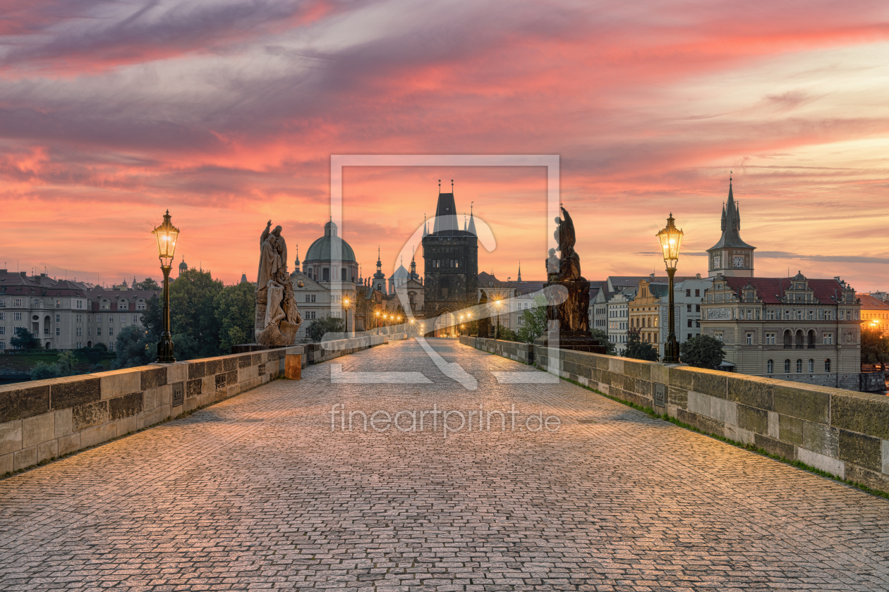 Bild-Nr.: 12562838 Karlsbrücke in Prag am frühen Morgen erstellt von Michael Valjak