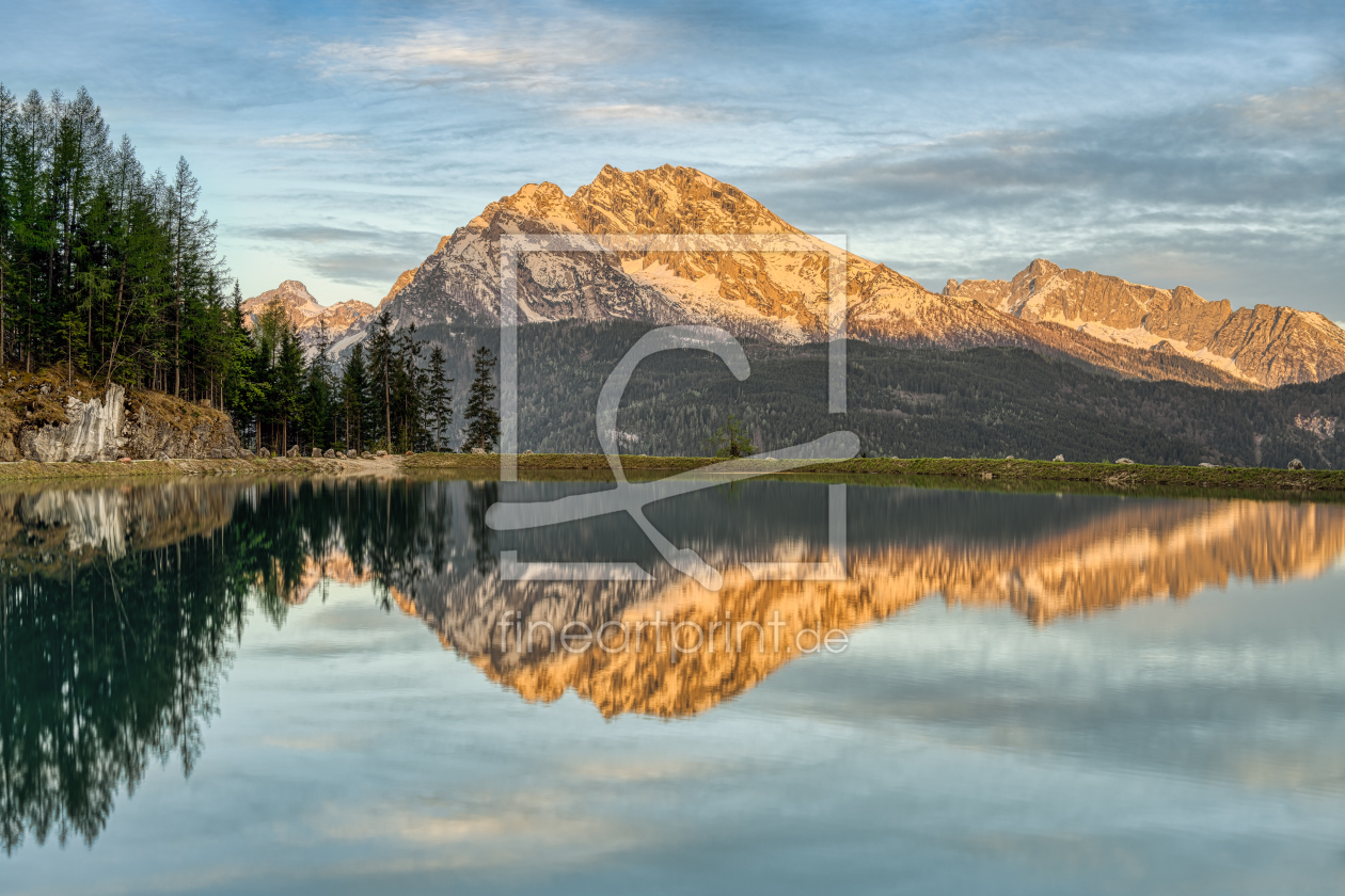 Bild-Nr.: 12588573 Watzmann Spiegelung in einem Teich erstellt von Michael Valjak