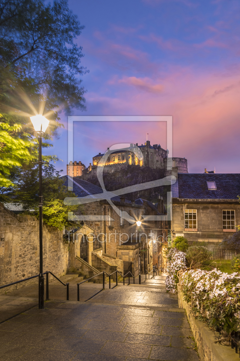 Bild-Nr.: 12602290 Sonnenuntergang am Edinburgh Castle erstellt von Melanie Viola