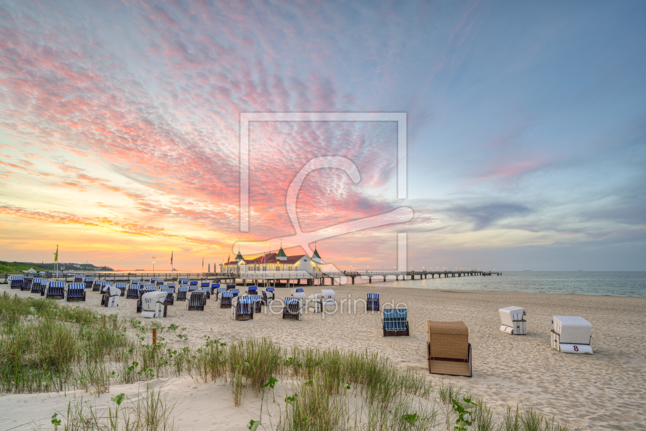 Bild-Nr.: 12607818 Seebrücke Ahlbeck auf Usedom bei Sonnenuntergang erstellt von Michael Valjak