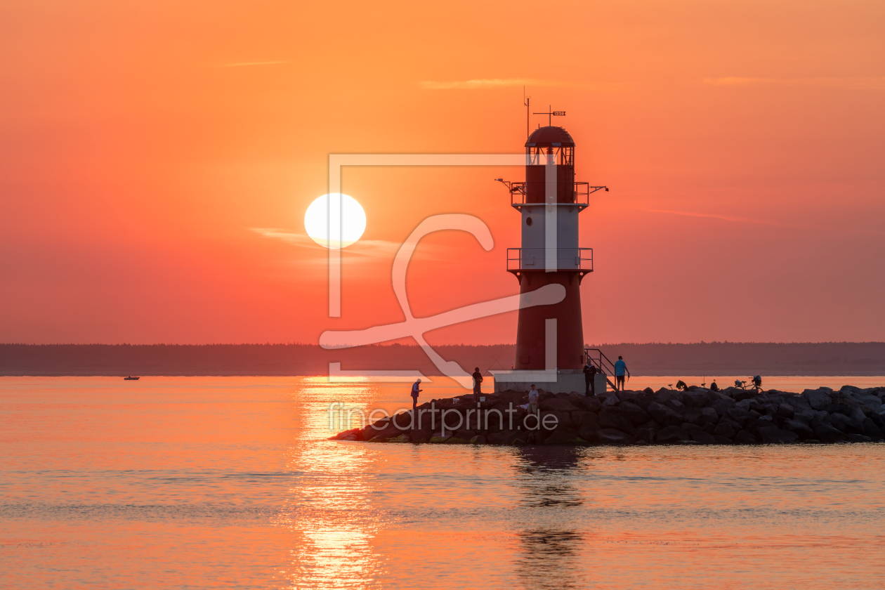 Bild-Nr.: 12613625 Sonnenaufgang an der Ostmole Warnemünde erstellt von eyetronic