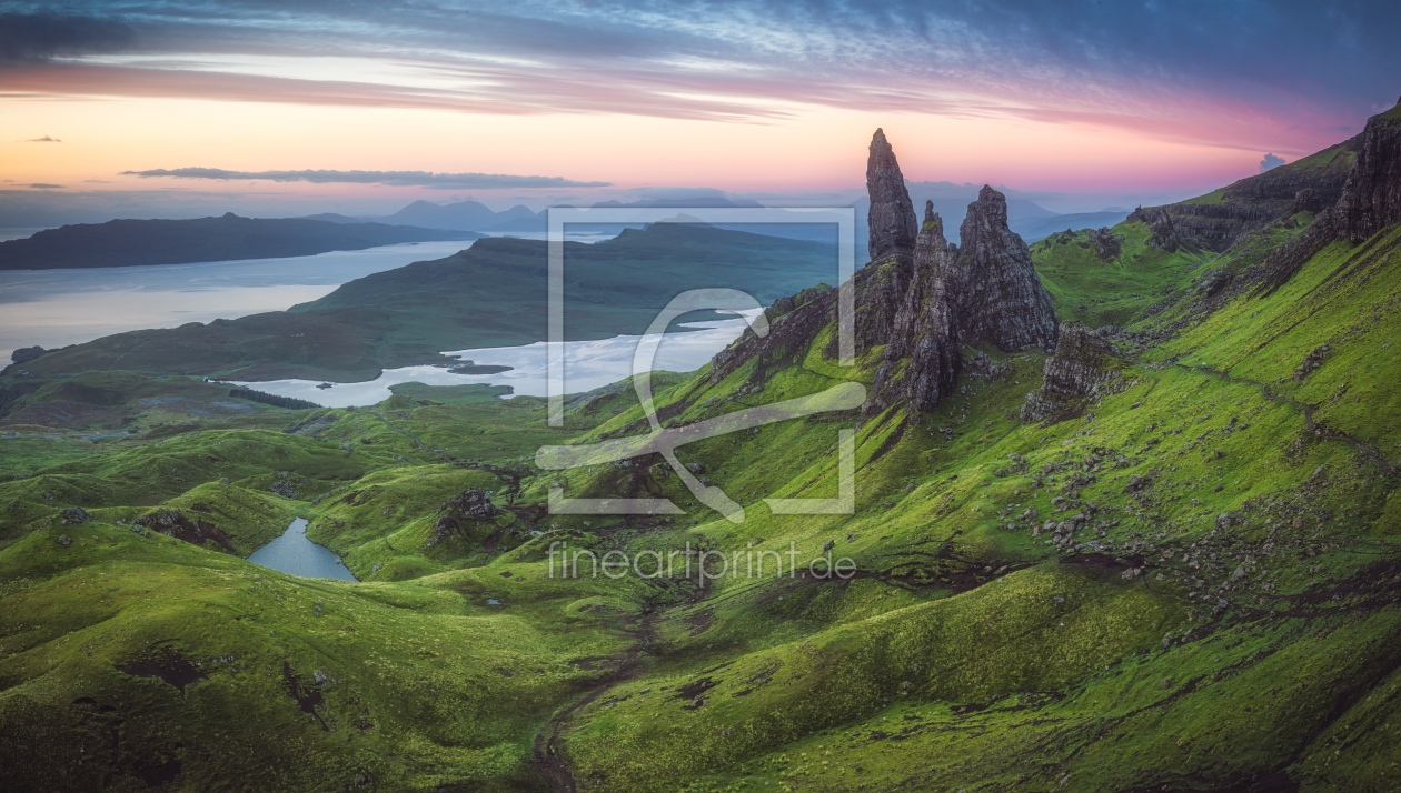 Bild-Nr.: 12693770 Old Man of Storr Panorama am Morgen erstellt von Jean Claude Castor