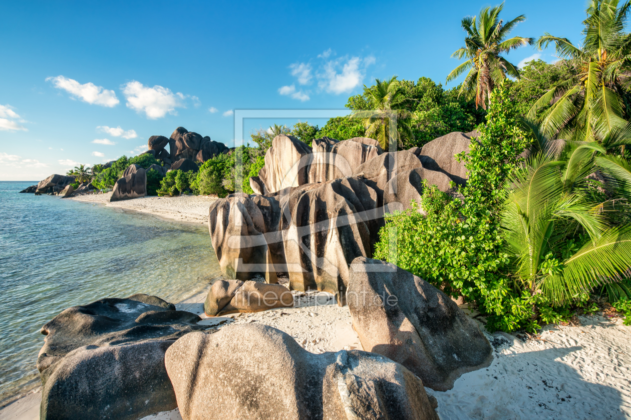 Bild-Nr.: 12696992 Strand auf La Digue erstellt von eyetronic