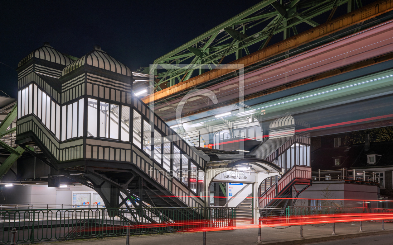 Bild-Nr.: 12697501 Wuppertal - Schwebebahn Light Trails 1 erstellt von alfotokunst