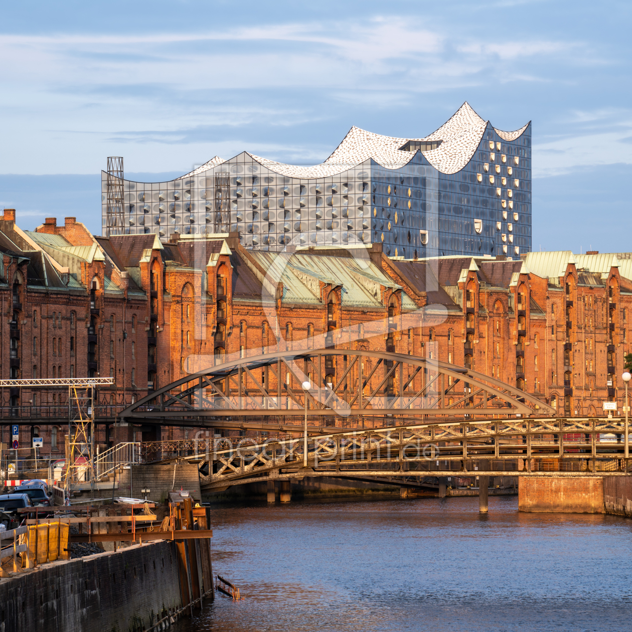 Bild-Nr.: 12701503 Speicherstadt mit Elbphilharmonie Hamburg erstellt von eyetronic