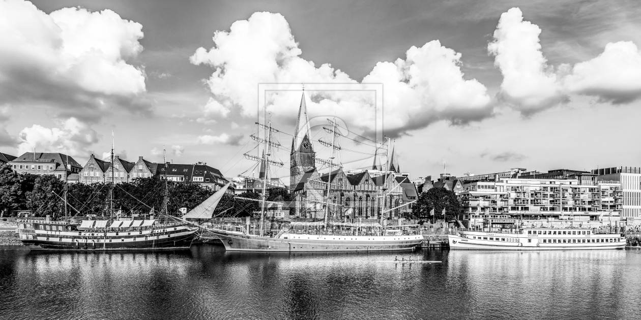Bild-Nr.: 12734315 Schiffe am Martinianleger in Bremen - Monochrom erstellt von dieterich