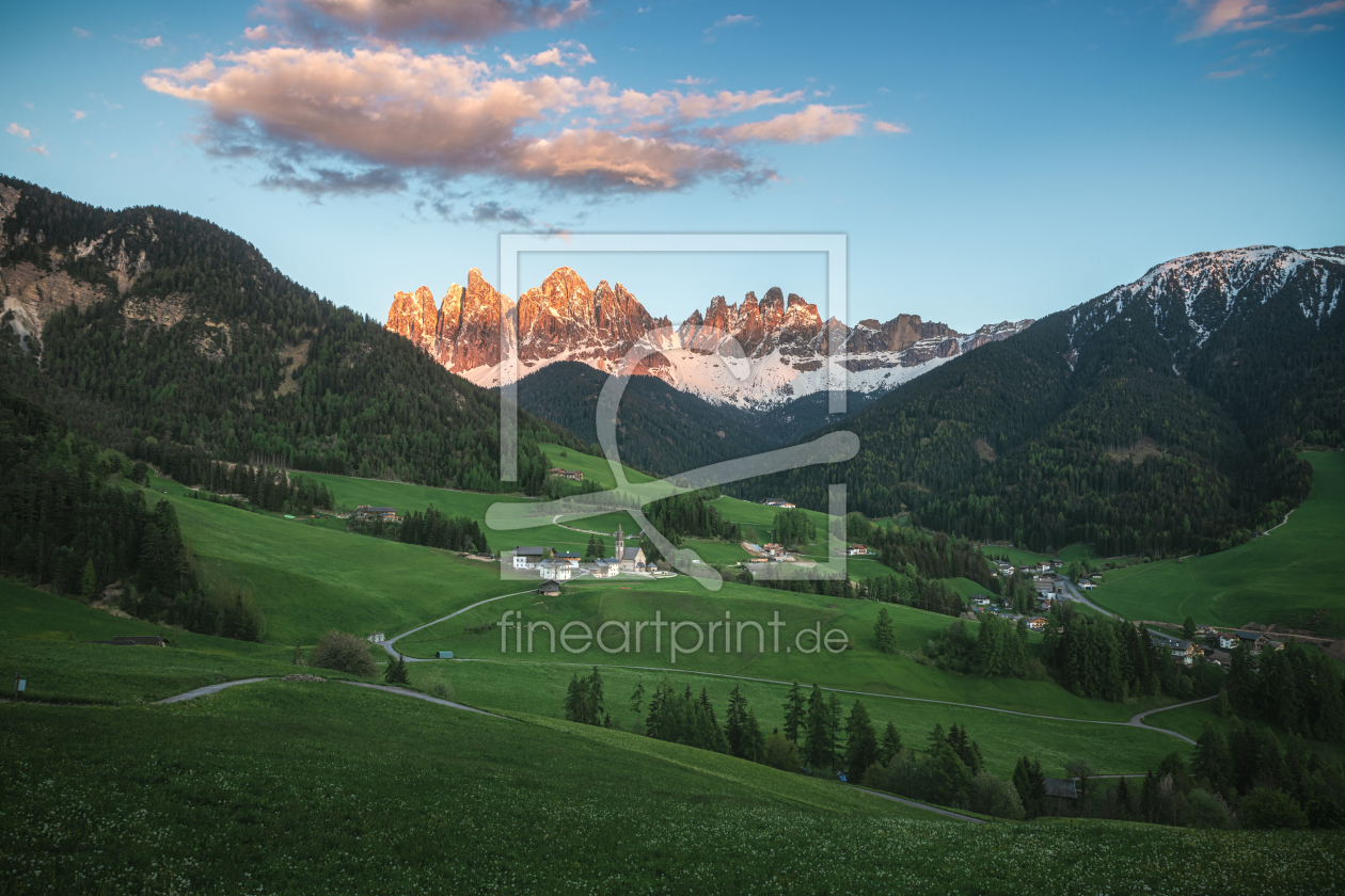 Bild-Nr.: 12740267 Dolomiten Geislergruppe in Sankt Magdalena erstellt von Jean Claude Castor