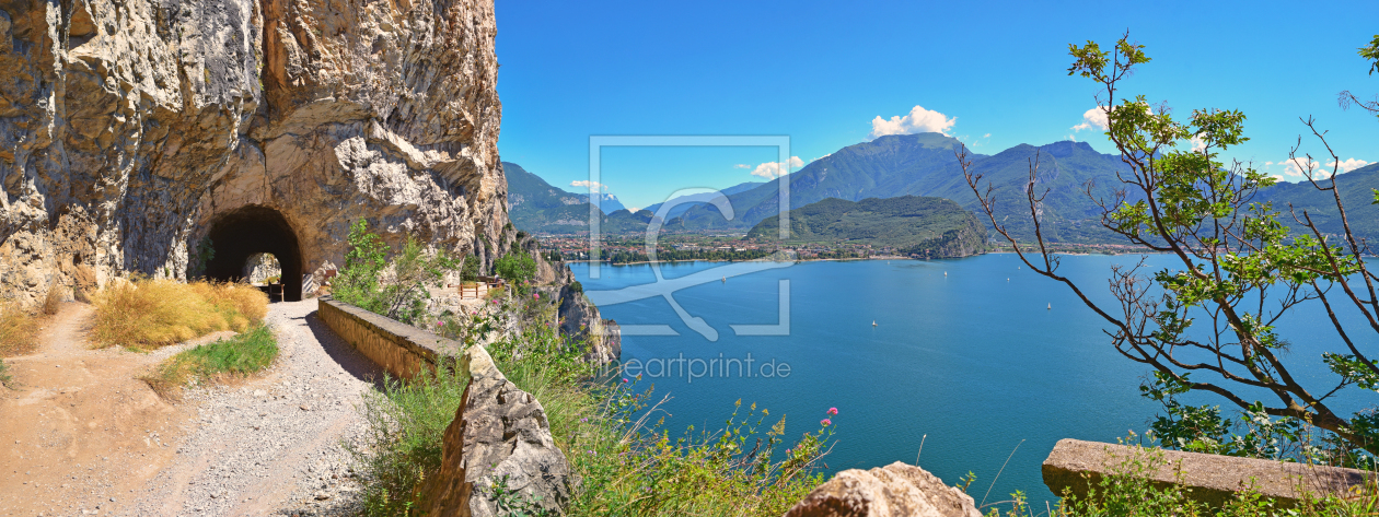 Bild-Nr.: 12740977 Höhenweg nach Riva del Garda erstellt von SusaZoom