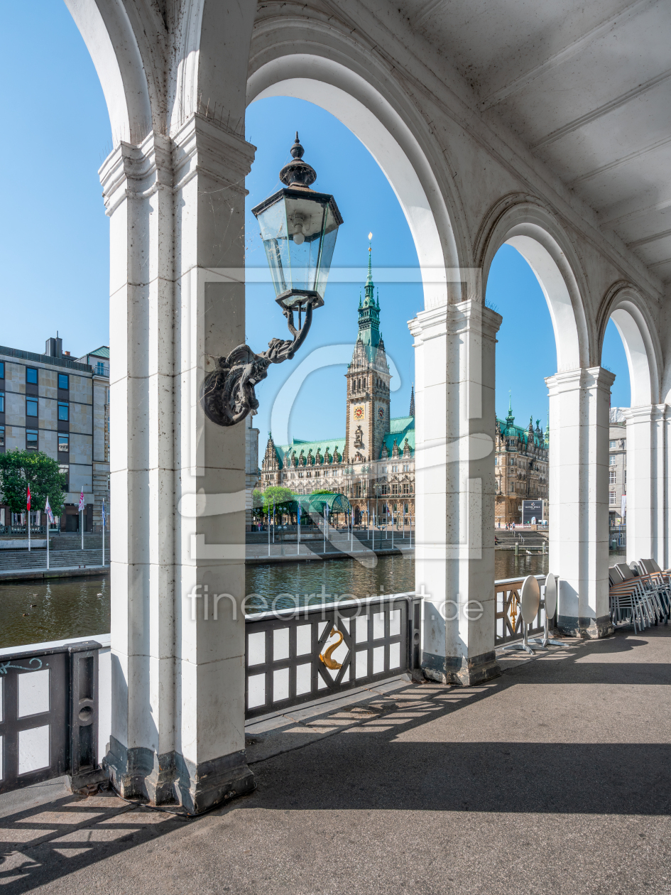 Bild-Nr.: 12746206 Alsterarkaden und Rathaus in Hamburg erstellt von eyetronic