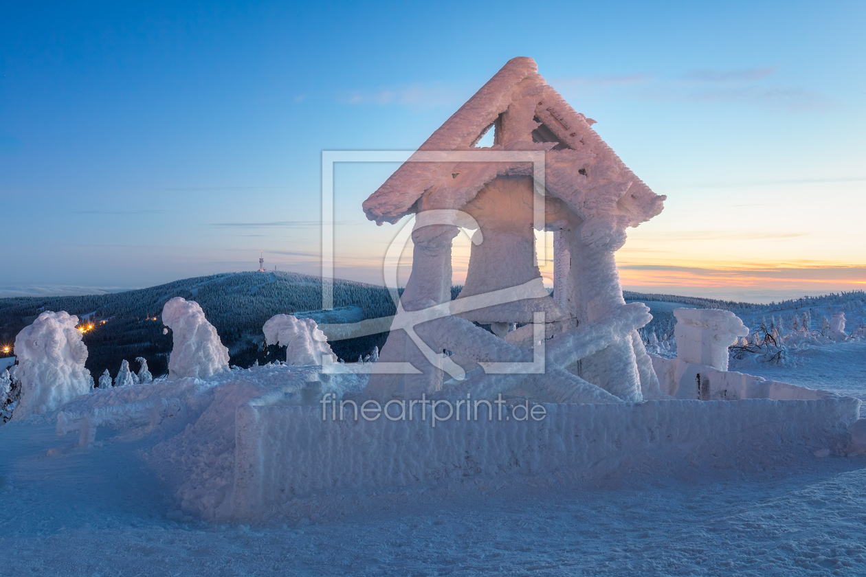 Bild-Nr.: 12746457 Friedensglocke auf dem Fichtelberg im Winter erstellt von Daniela Beyer