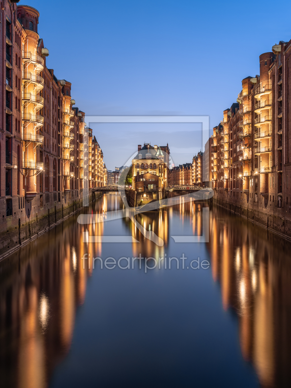 Bild-Nr.: 12747575 Wasserschloss in der Speicherstadt Hamburg erstellt von eyetronic