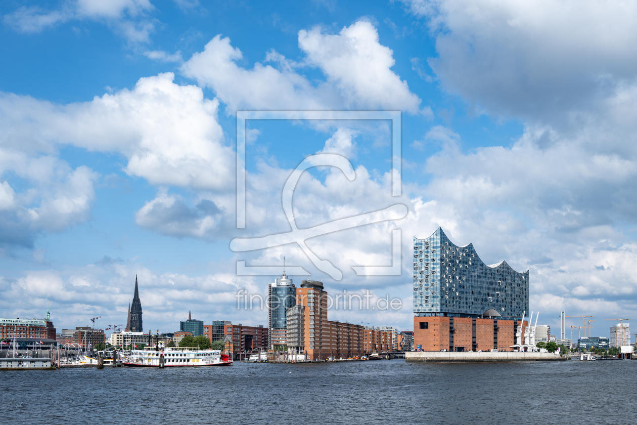 Bild-Nr.: 12747989 Hamburger Hafen mit Elbphilharmonie erstellt von eyetronic