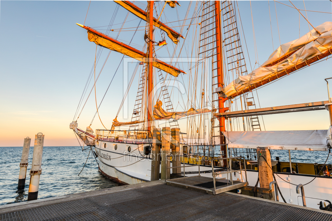 Bild-Nr.: 12756643 Loth Lorien in Grömitz an der Pier erstellt von Ursula Reins