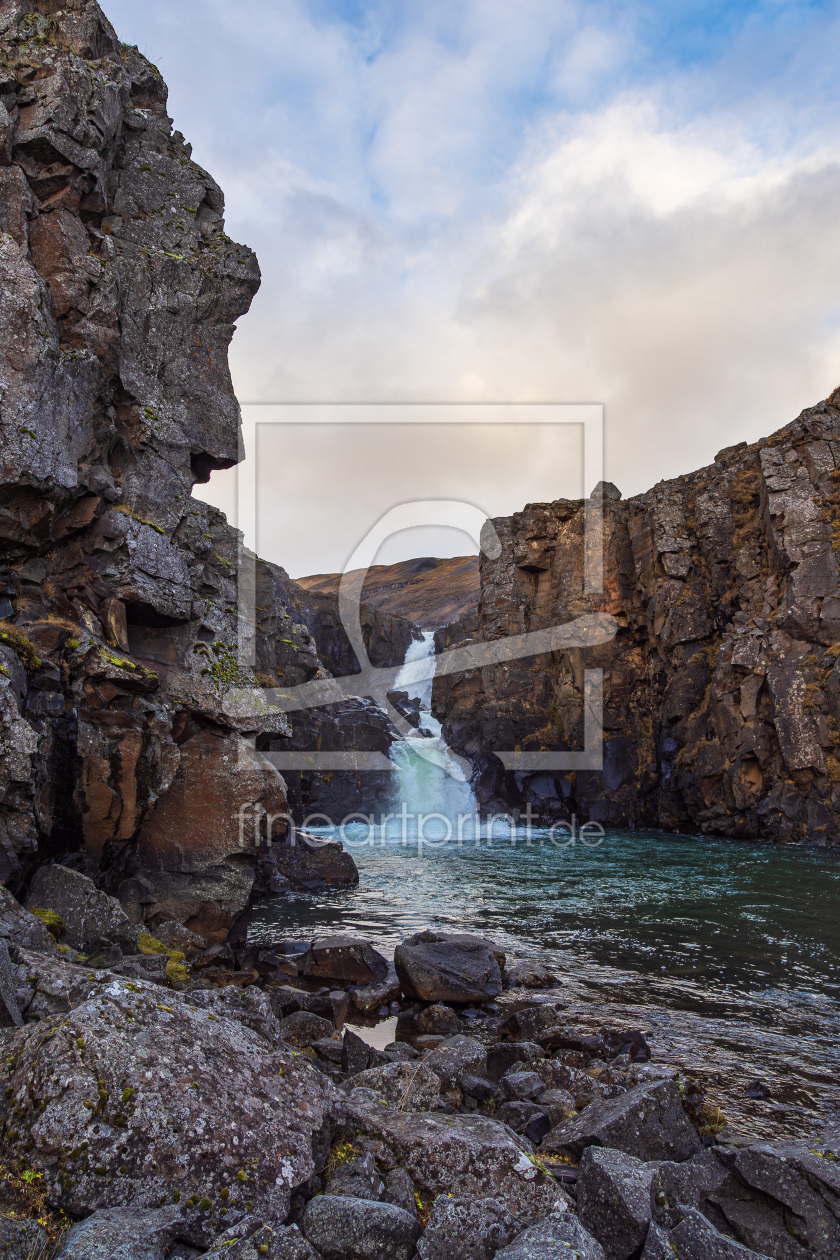 Bild-Nr.: 12768165 Blick auf den Wasserfall Tofufoss in Island erstellt von Rico Ködder
