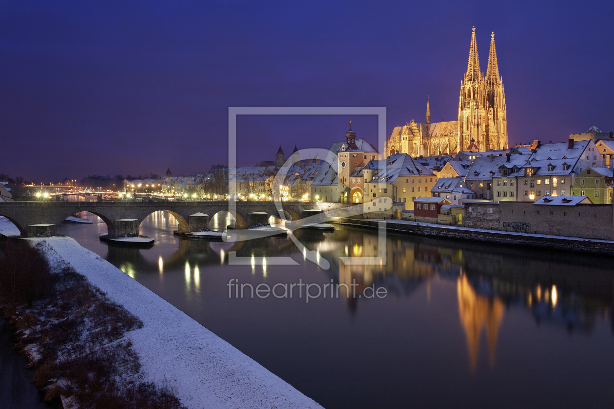 Bild-Nr.: 12770818 Regensburg im Winter zur blauen Stunde erstellt von Rigatoni