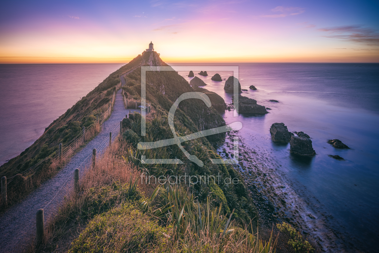 Bild-Nr.: 12777418 Nugget Point Leuchtturm Dämmerung erstellt von Jean Claude Castor