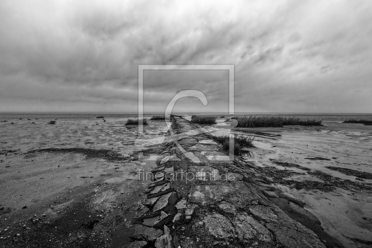 Bild-Nr.: 12788444 alte Buhne am Strand von Cuxhaven erstellt von volker heide