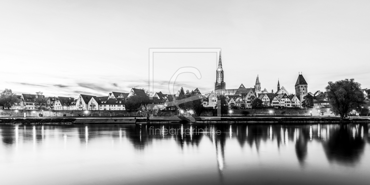Bild-Nr.: 12796586 Panorama Ulm an der Donau - Schwarzweiss erstellt von dieterich