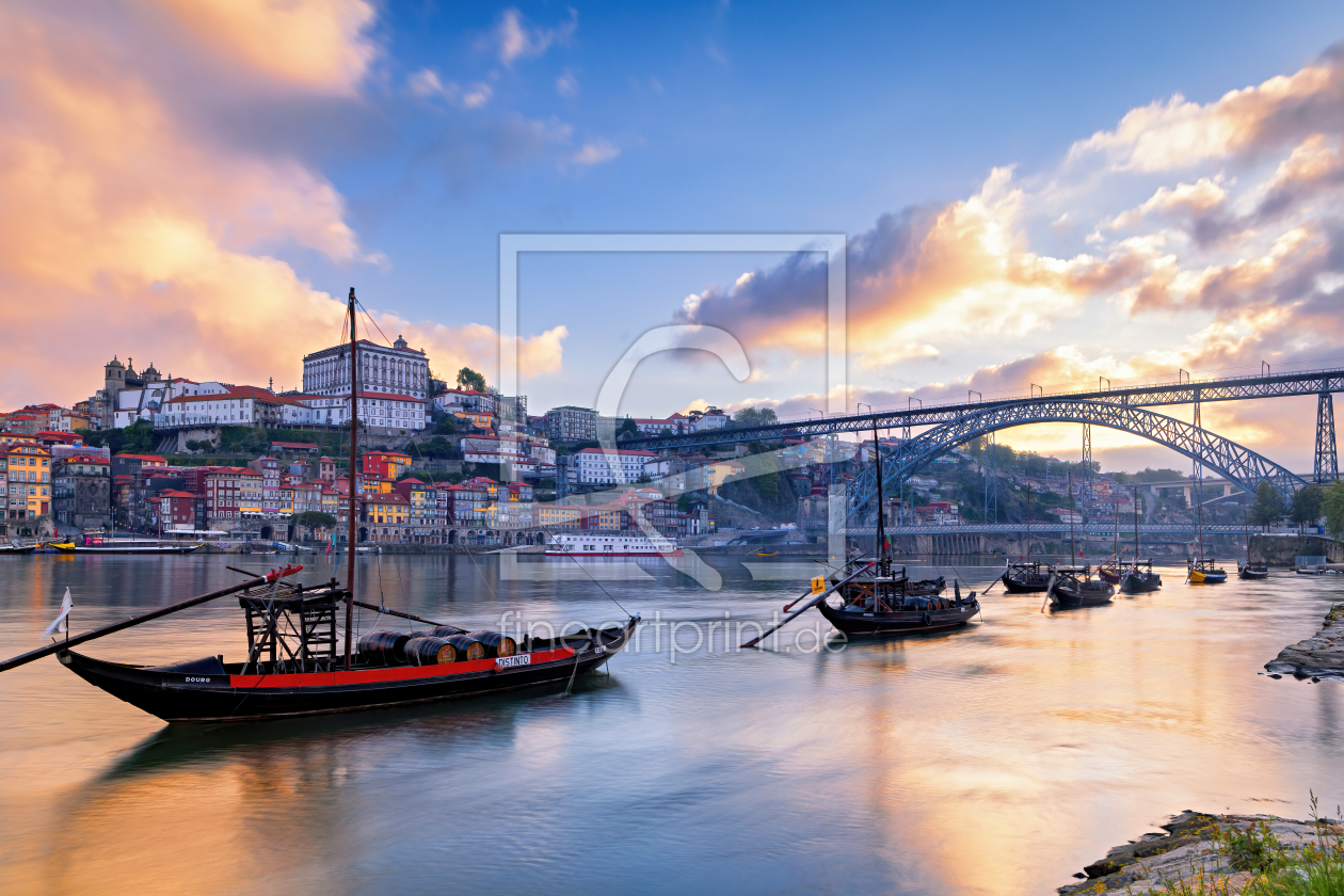 Bild-Nr.: 12799203 Sonnenaufgang in Porto erstellt von Vossiem