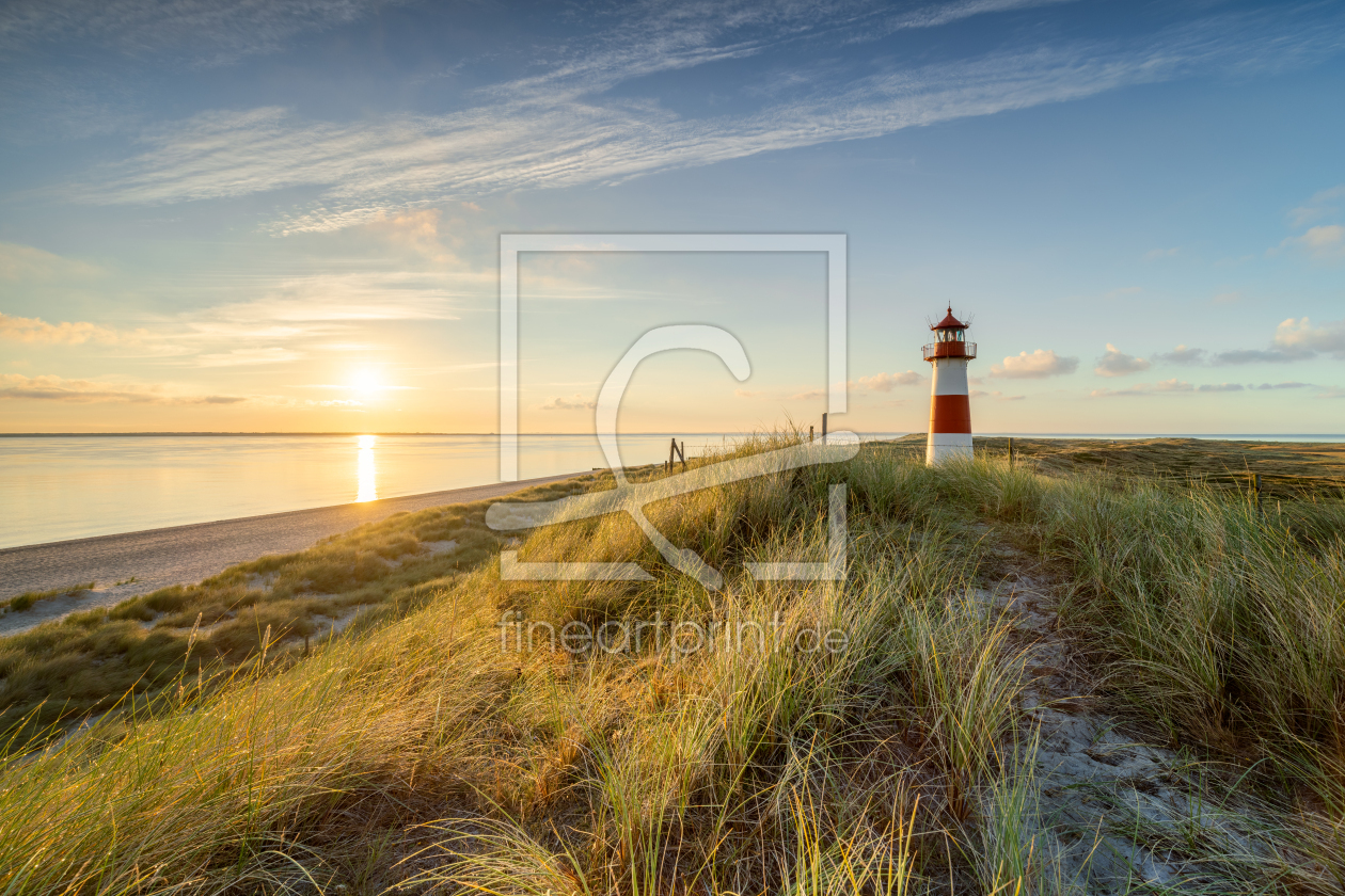Bild-Nr.: 12809907 Leuchtturm an der Nordseeküste auf Sylt erstellt von eyetronic