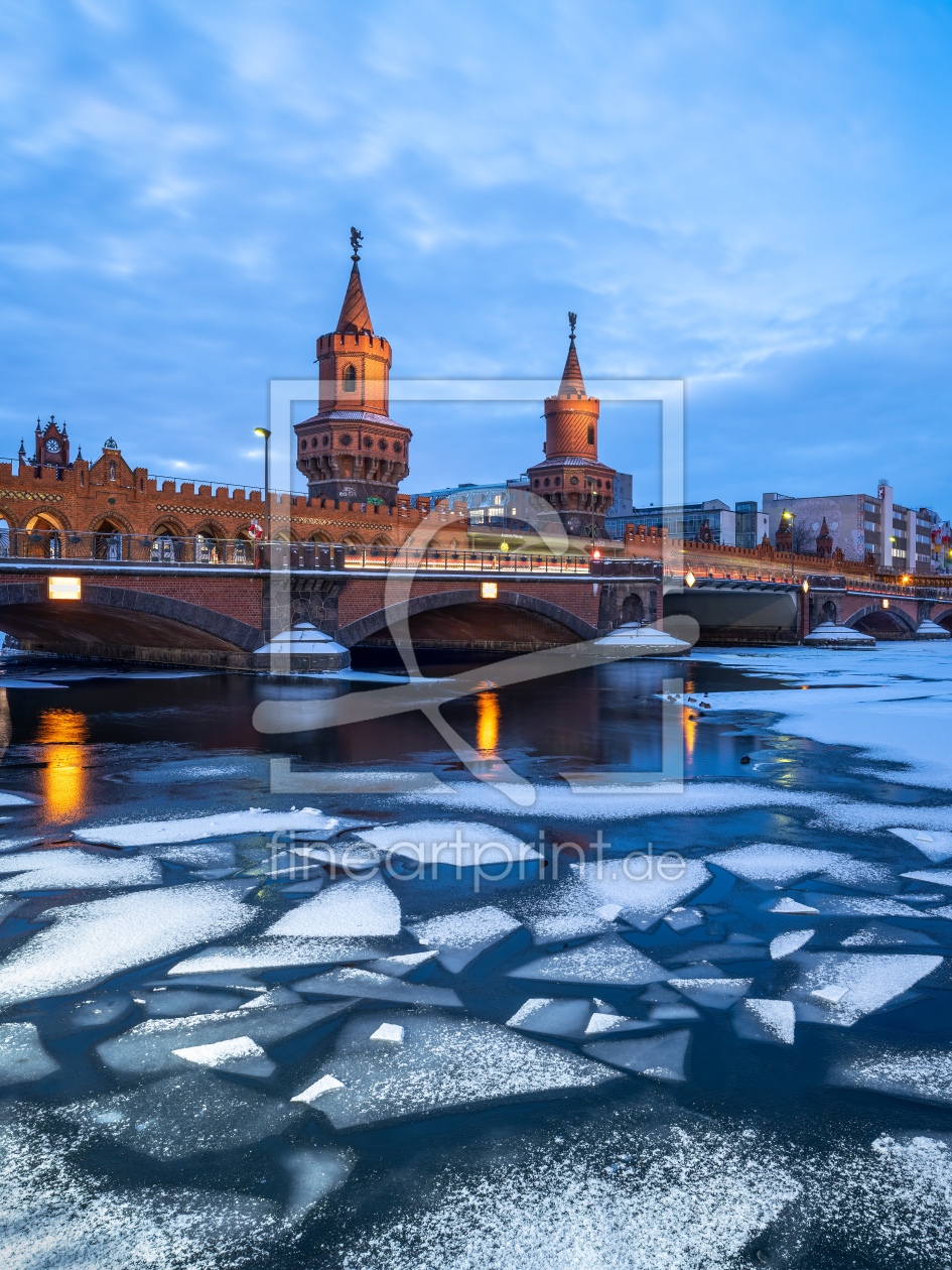 Bild-Nr.: 12810340 Oberbaumbrücke und Spree im Winter erstellt von eyetronic