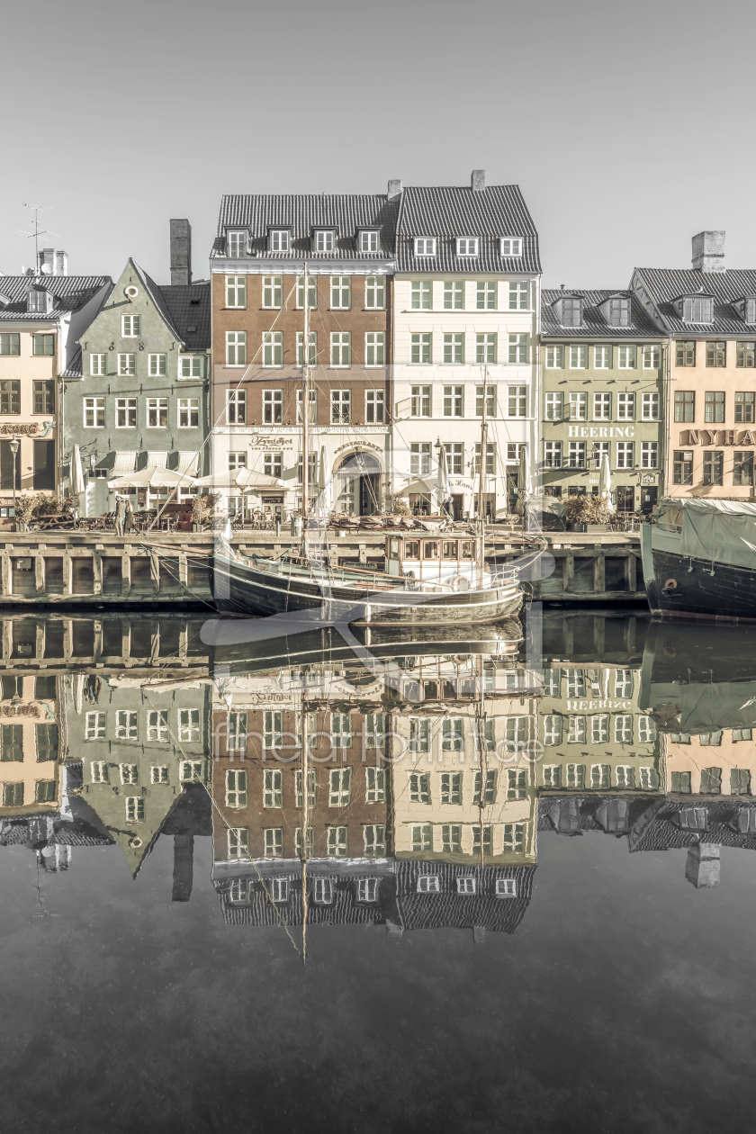 Bild-Nr.: 12811642 KOPENHAGEN VINTAGE Klares Wasser im Nyhavn erstellt von Melanie Viola
