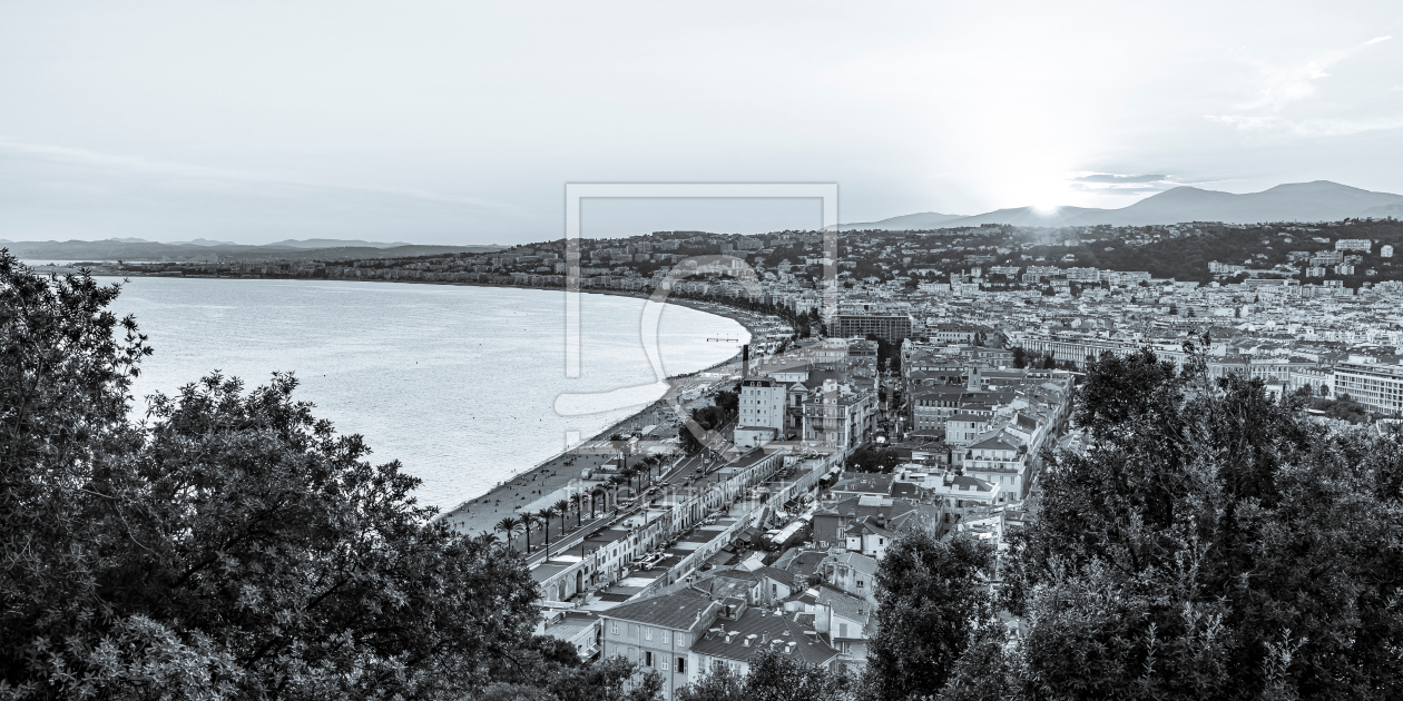 Bild-Nr.: 12831499 Promenade des Anglais und Altstadt in Nizza erstellt von dieterich