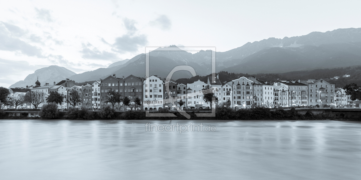 Bild-Nr.: 12833337 Mariahilfstraße in Innsbruck - monochrom erstellt von dieterich