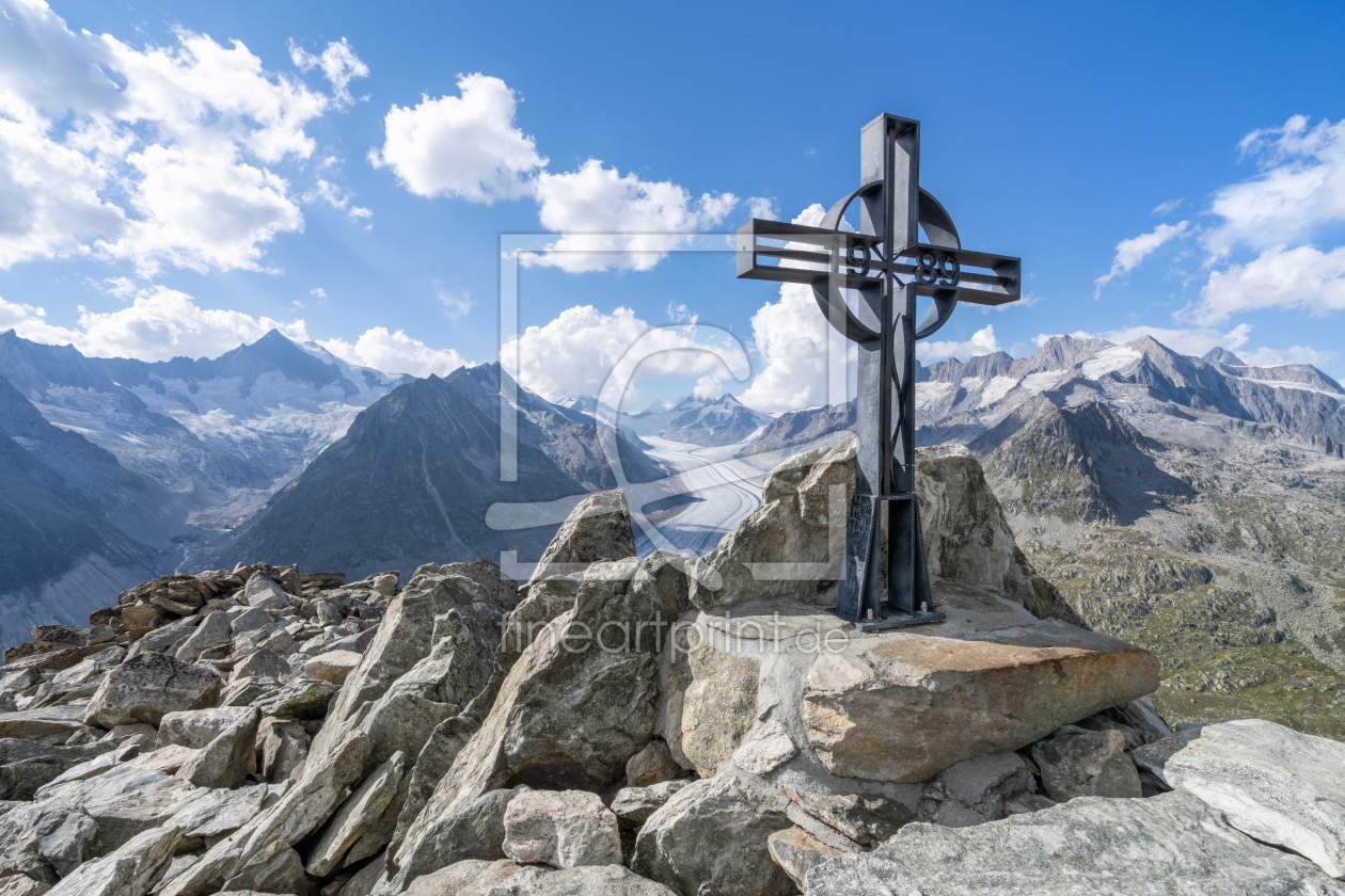 Bild-Nr.: 12847297 Gipfelkreuz am Eggishorn in der Schweiz erstellt von eyetronic