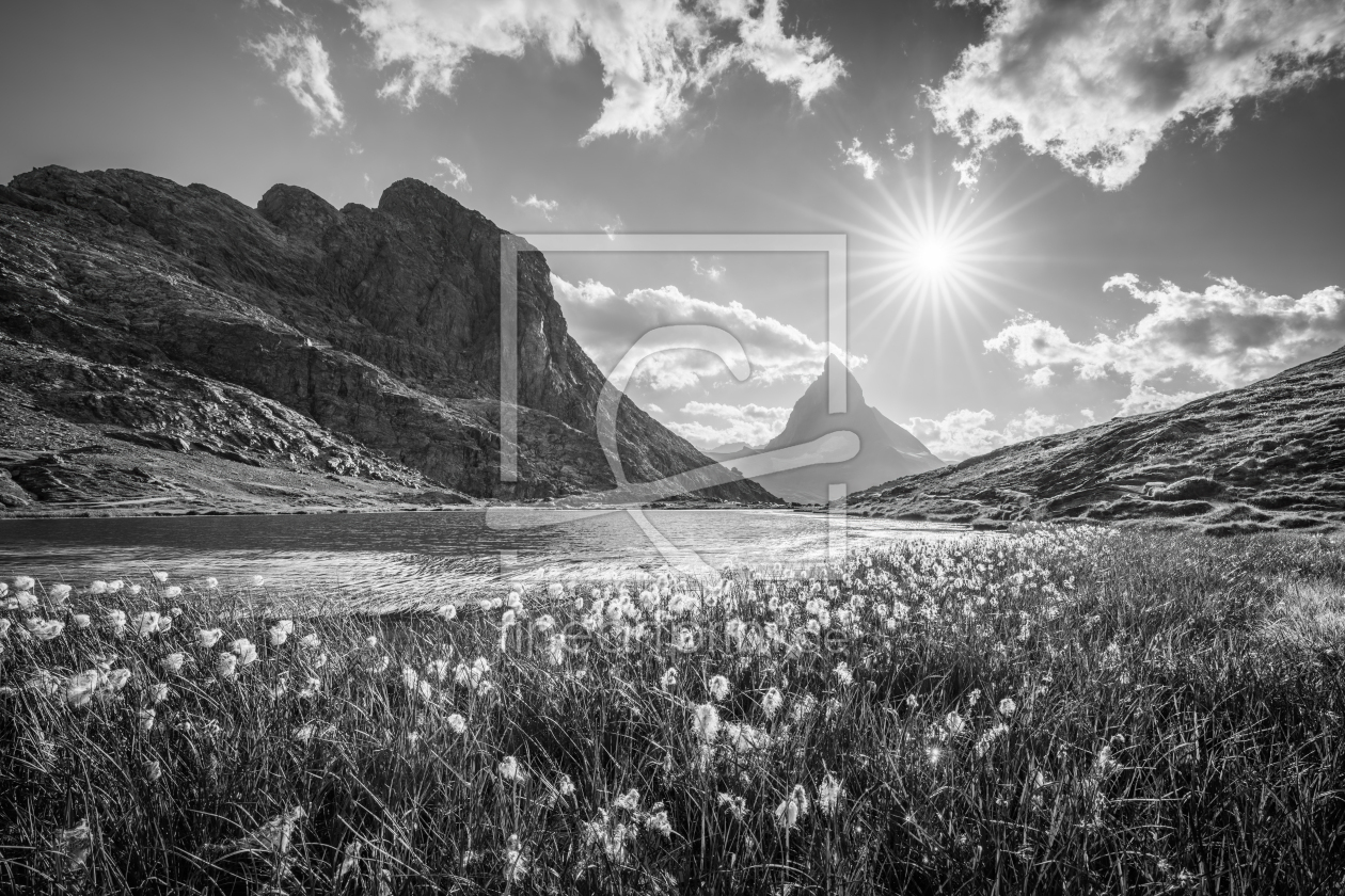 Bild-Nr.: 12847424 Riffelsee und Matterhorn Schwarzweiß erstellt von eyetronic