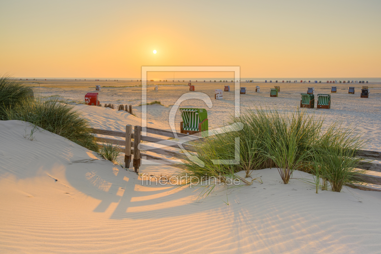 Bild-Nr.: 12849754 Abends am Strand in Norddorf auf Amrum erstellt von Michael Valjak