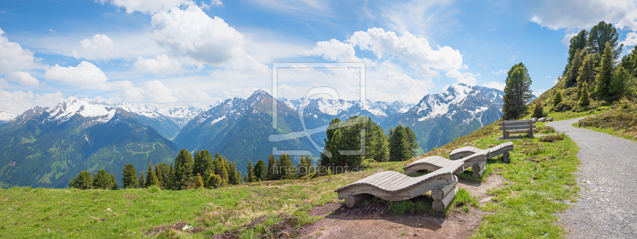 Bild-Nr.: 12860086 Rastplatz mit Sonnenbänken am Penken Zillertal erstellt von SusaZoom