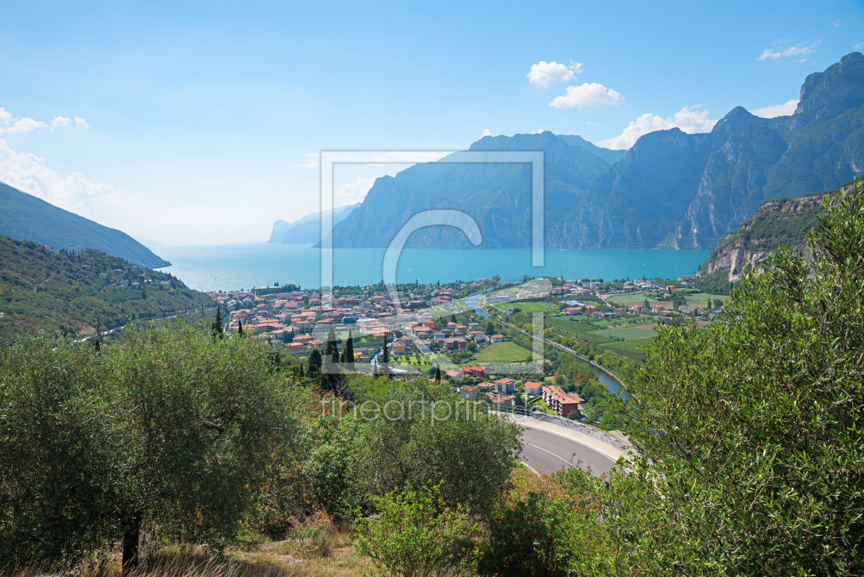 Bild-Nr.: 12872741 Blick auf Torbole am Gardasee erstellt von SusaZoom