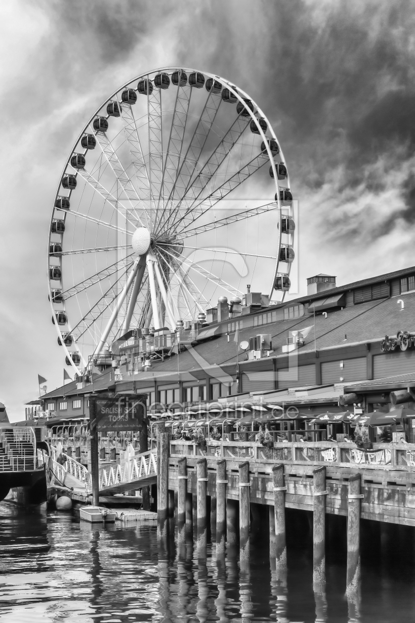 Bild-Nr.: 12874253 Seattle Great Wheel an der Waterfront - Monochrom erstellt von Melanie Viola
