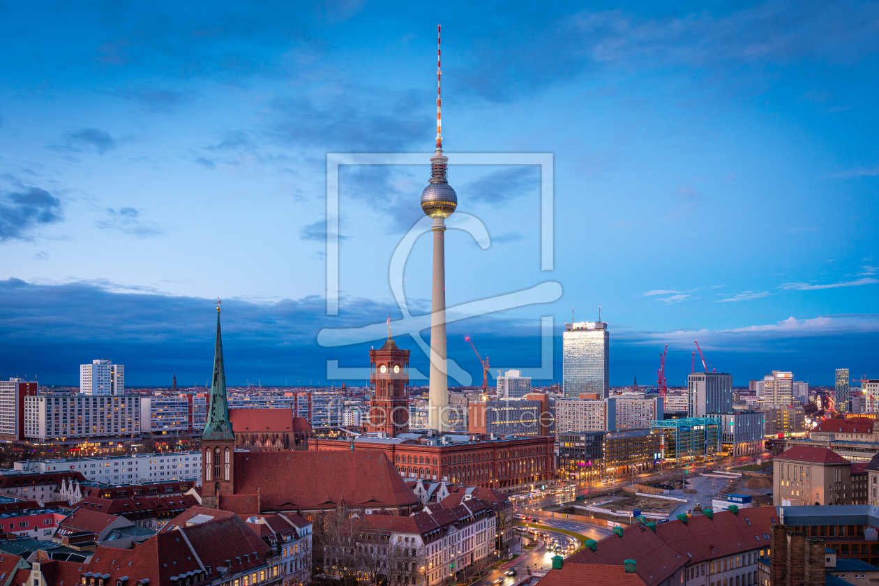 Bild-Nr.: 12877715 Blaue Stunde in Berlin erstellt von Martin Martin Wasilewski