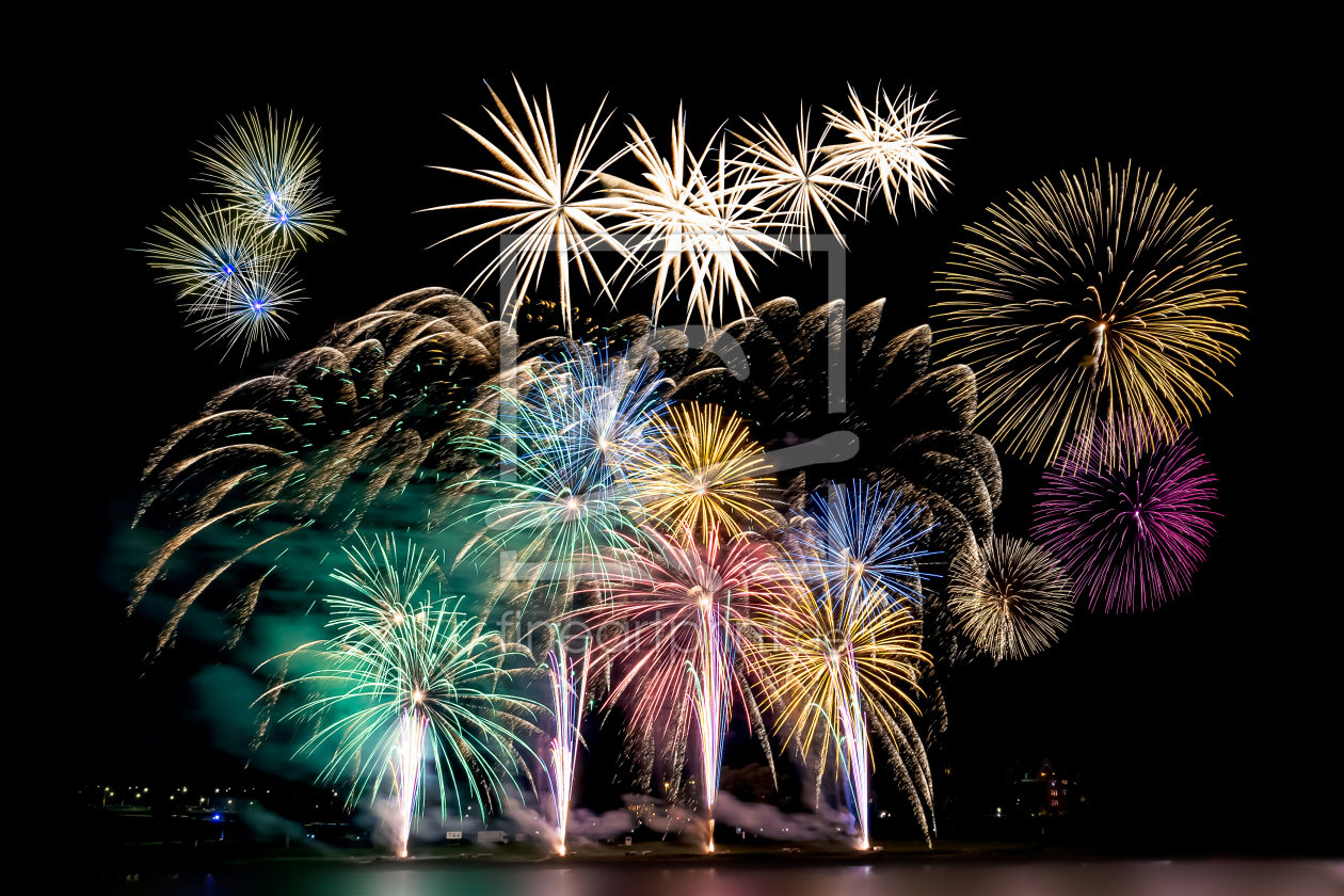 Bild-Nr.: 12882717 Feuerwerk - Düsseldorf - Japan-Tag erstellt von uh-Photography