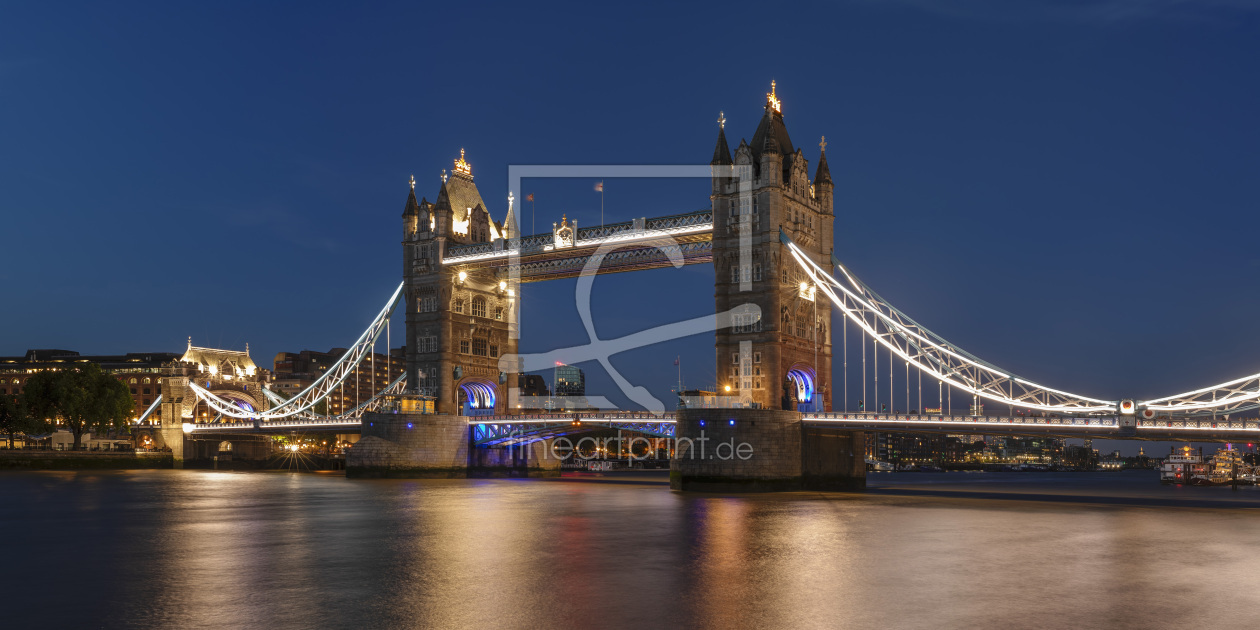 Bild-Nr.: 12886755 Blaue Stunde an der Tower Bridge  erstellt von KundenNr-360966