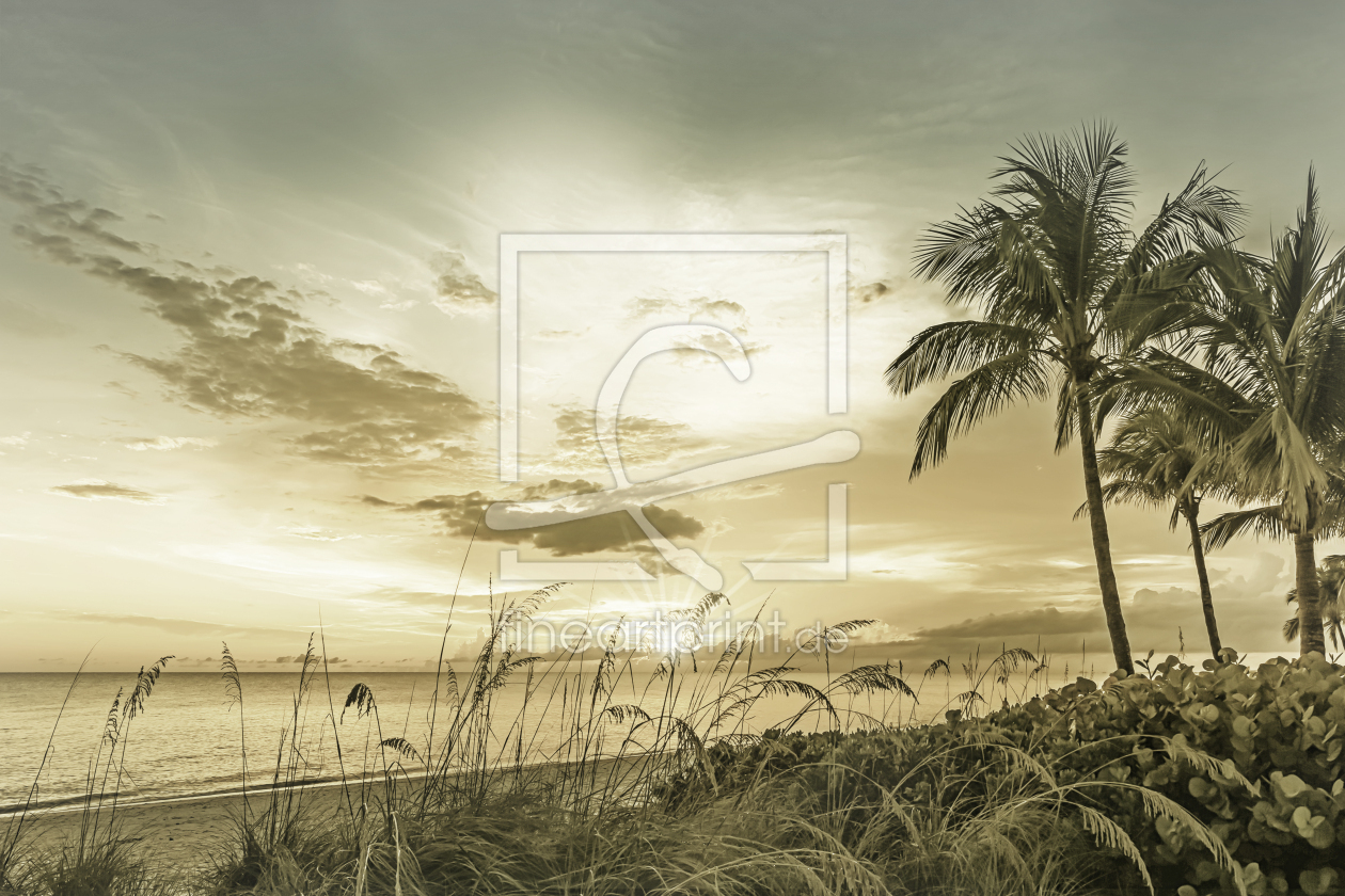 Bild-Nr.: 12894021 BONITA BEACH Sonnenuntergang - Vintage erstellt von Melanie Viola