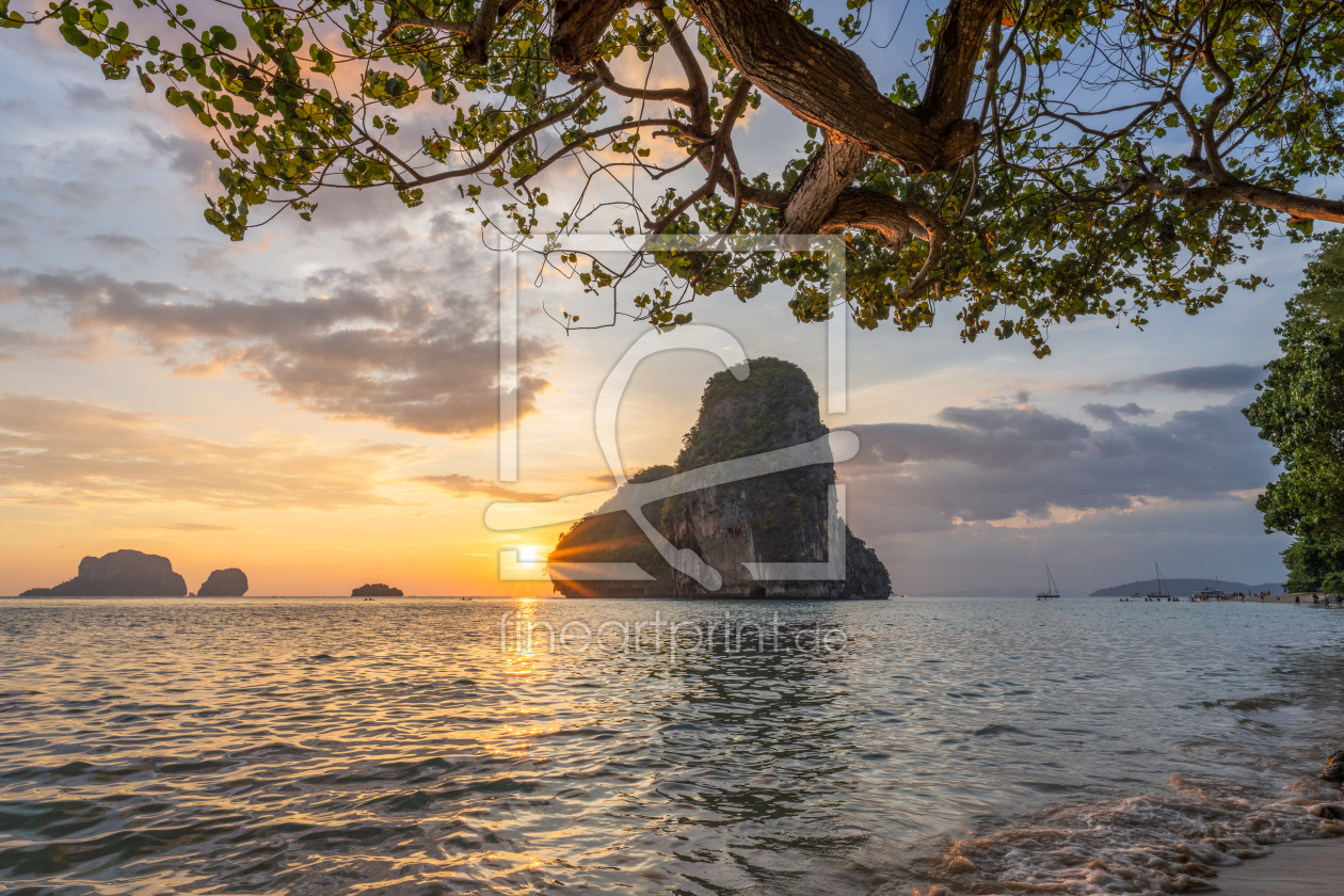 Bild-Nr.: 12894334 Sonnenuntergang am Phra Nang Beach erstellt von eyetronic