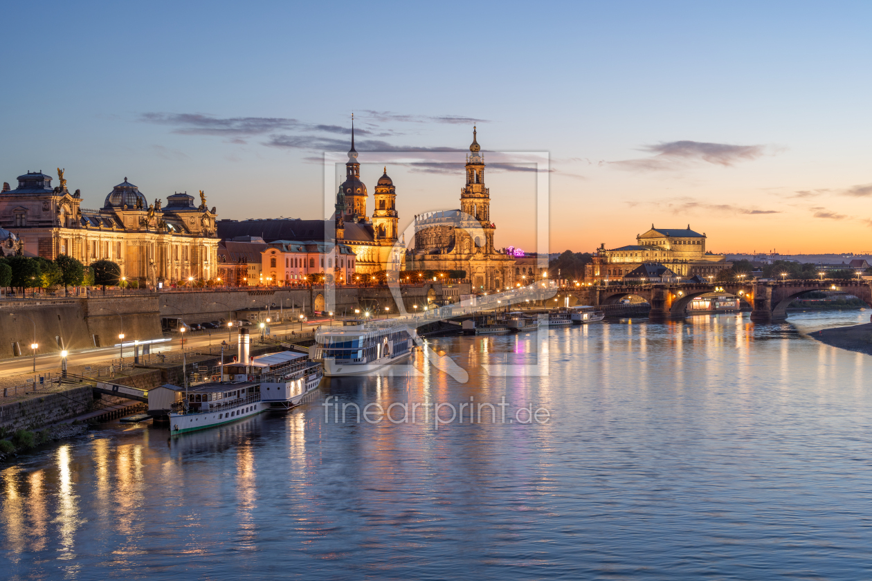 Bild-Nr.: 12897197 Dresden Stadtansicht bei Sonnenuntergang erstellt von eyetronic