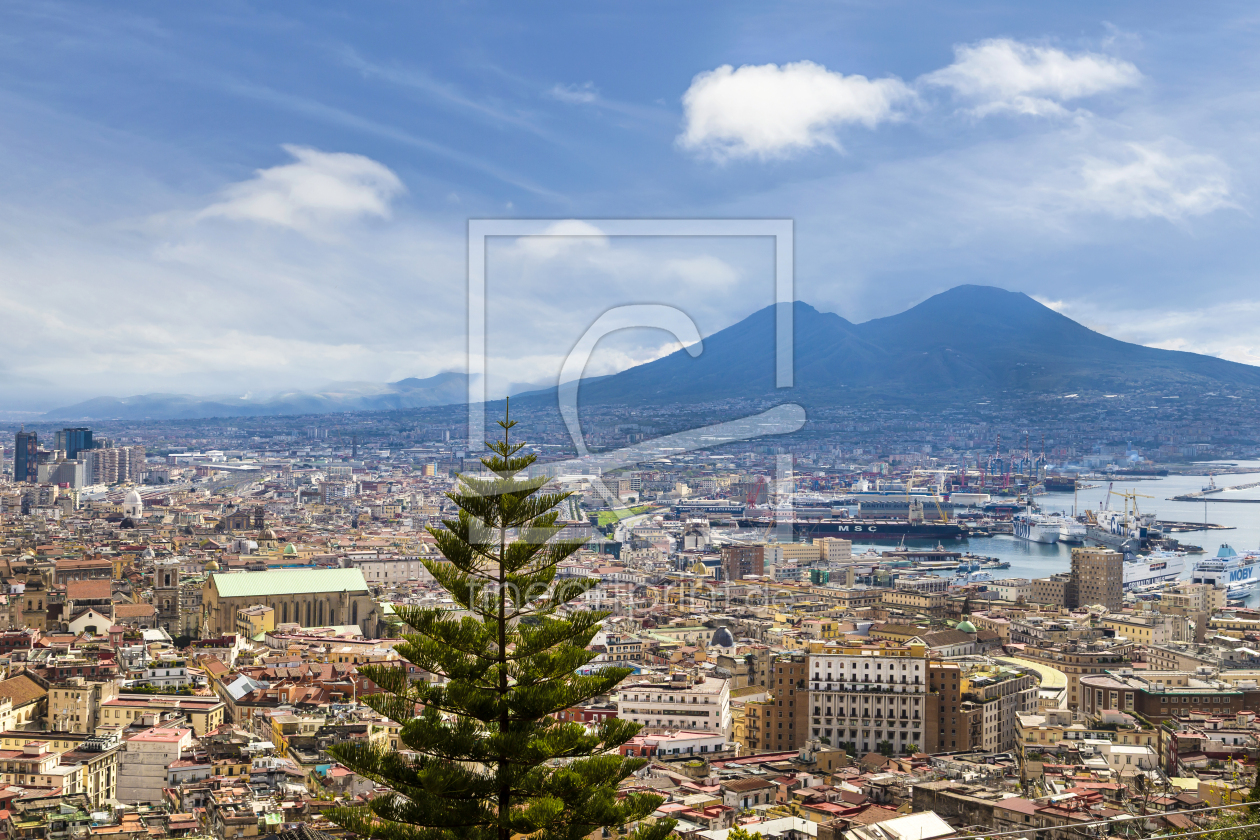 Bild-Nr.: 12905228 Über den Dächern von Neapel  erstellt von Melanie Viola
