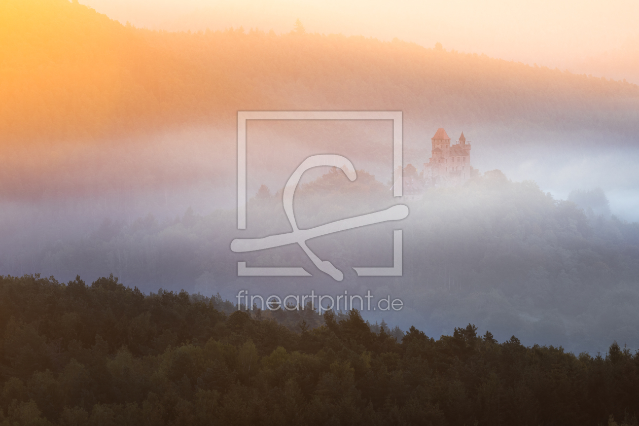 Bild-Nr.: 12912857 Burg Berwartstein von Nebel umhüllt erstellt von Daniela Beyer