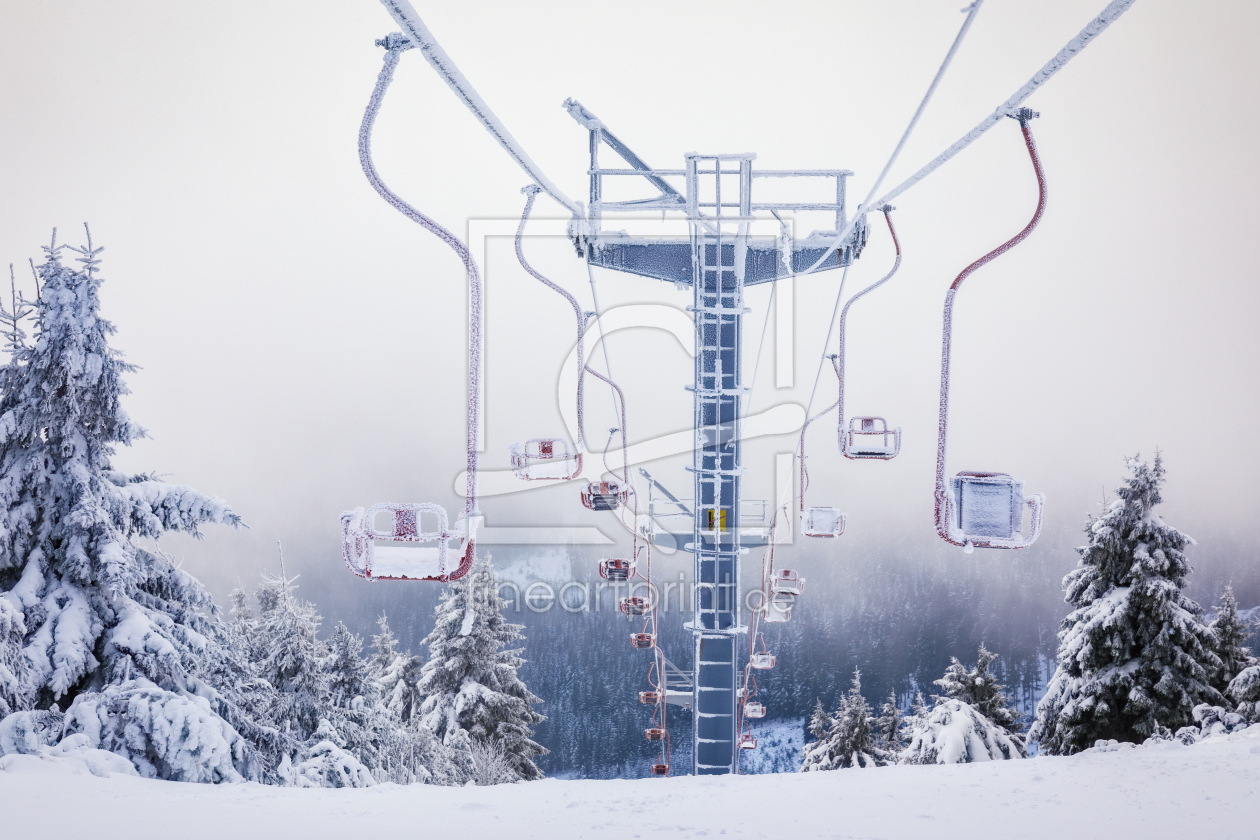 Bild-Nr.: 12913707 Talblick - vereister Skilift am Fichtelberg erstellt von Daniela Beyer