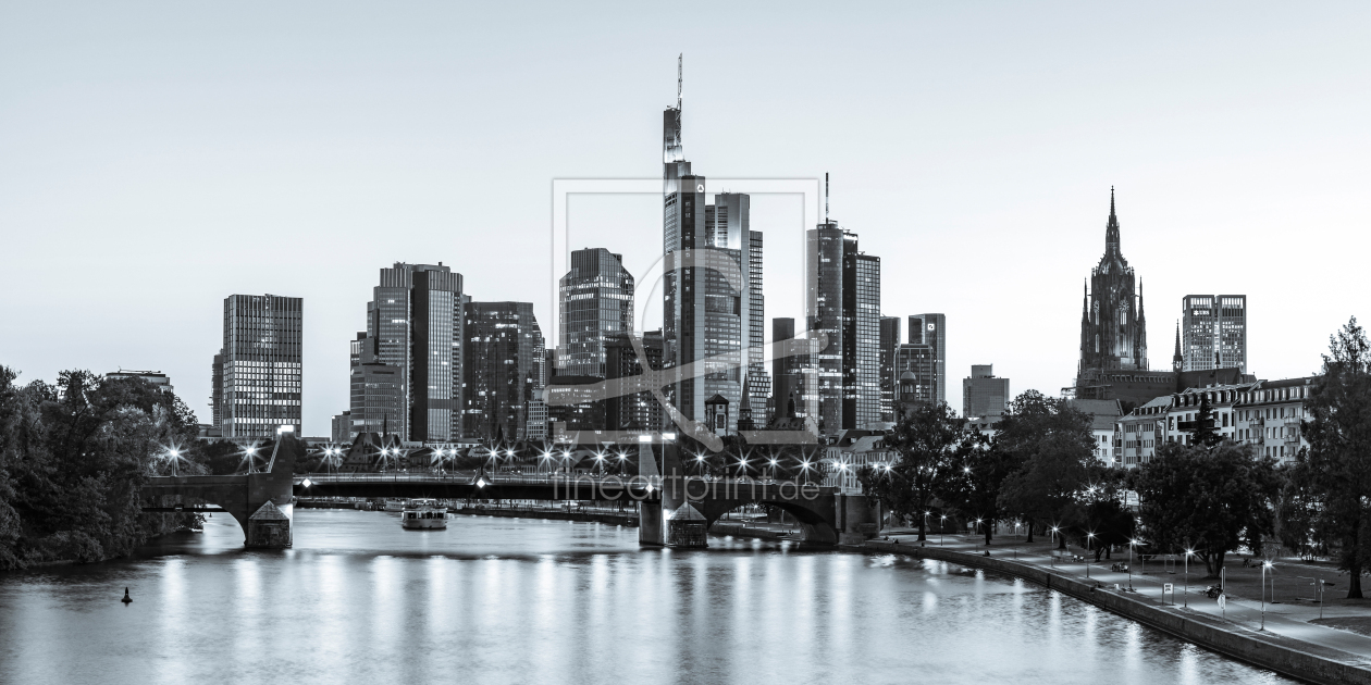 Bild-Nr.: 12913728 Skyline und Bankenviertel in Frankfurt am Main erstellt von dieterich