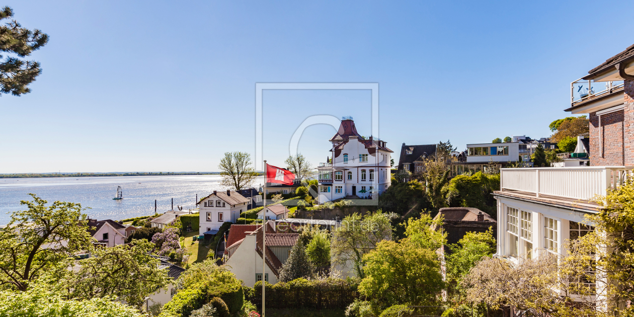 Bild-Nr.: 12916126 Blick von Hamburg-Blankenese auf die Elbe erstellt von dieterich