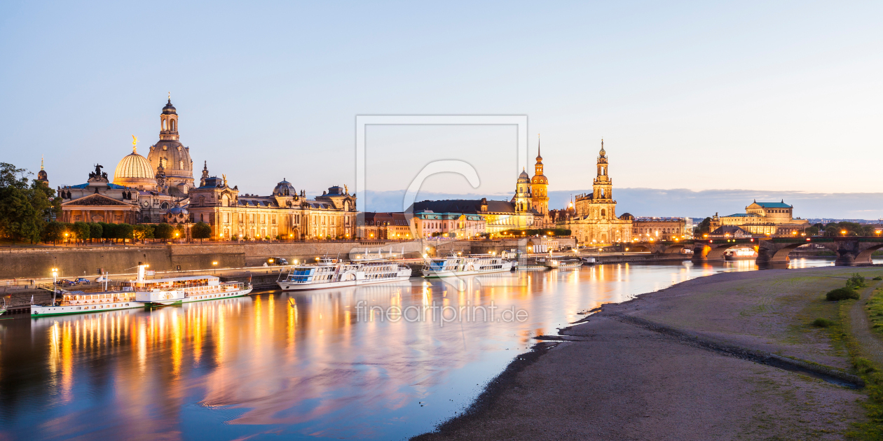 Bild-Nr.: 12916336 Dresden mit der Frauenkirche am Abend erstellt von dieterich