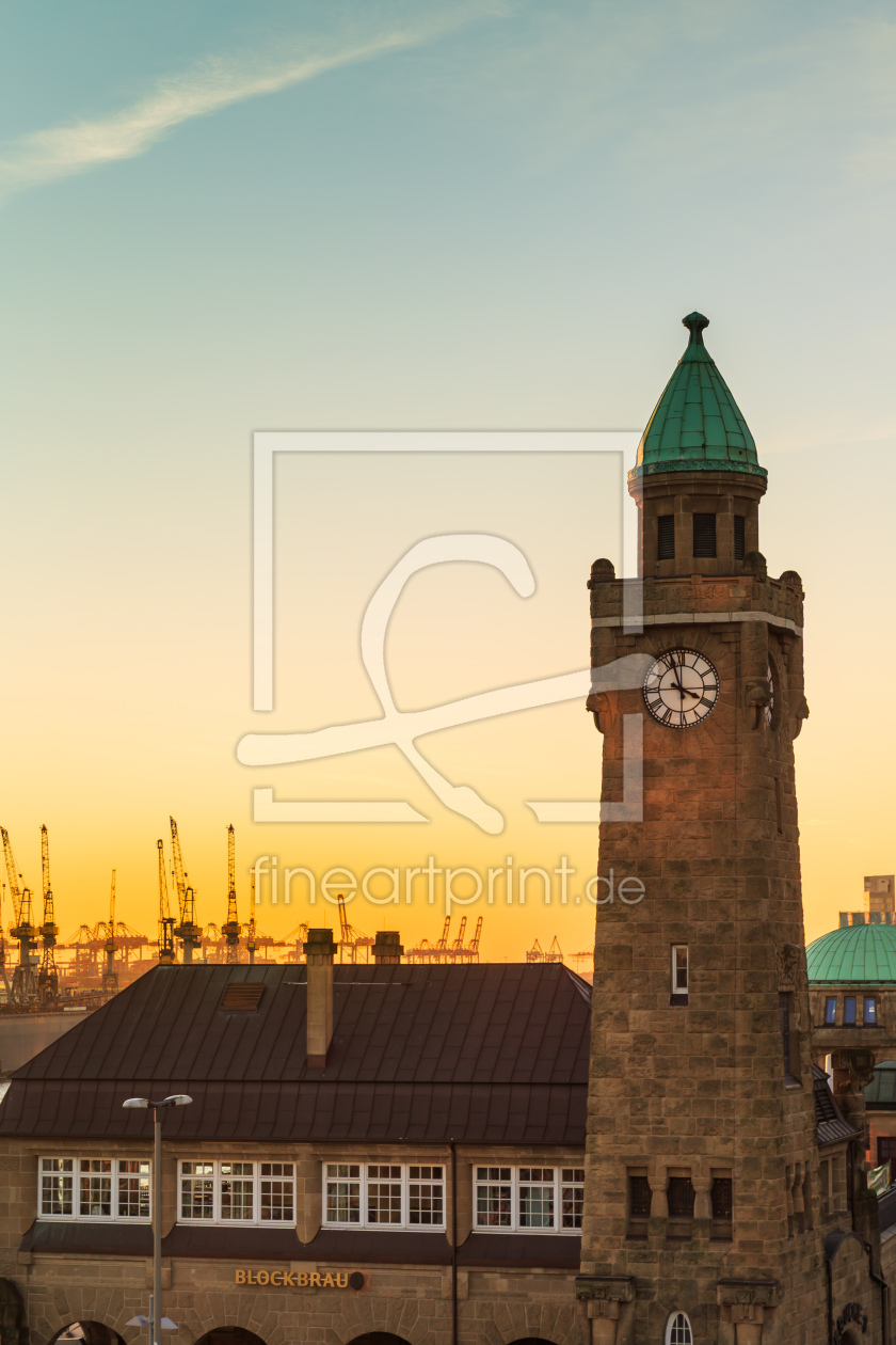 Bild-Nr.: 12916717 Hamburg Pegelturm erstellt von Ursula Reins