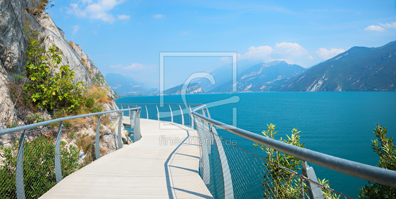 Bild-Nr.: 12922531 Neuer Rad- und Fußweg bei Limone am Gardasee erstellt von SusaZoom