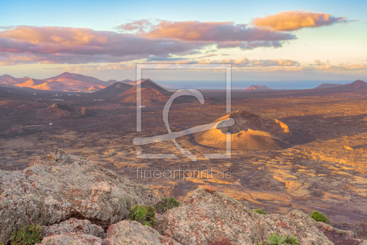 Bild-Nr.: 12934602 Blick zum Vulkan El Cuervo auf Lanzarote erstellt von Michael Valjak