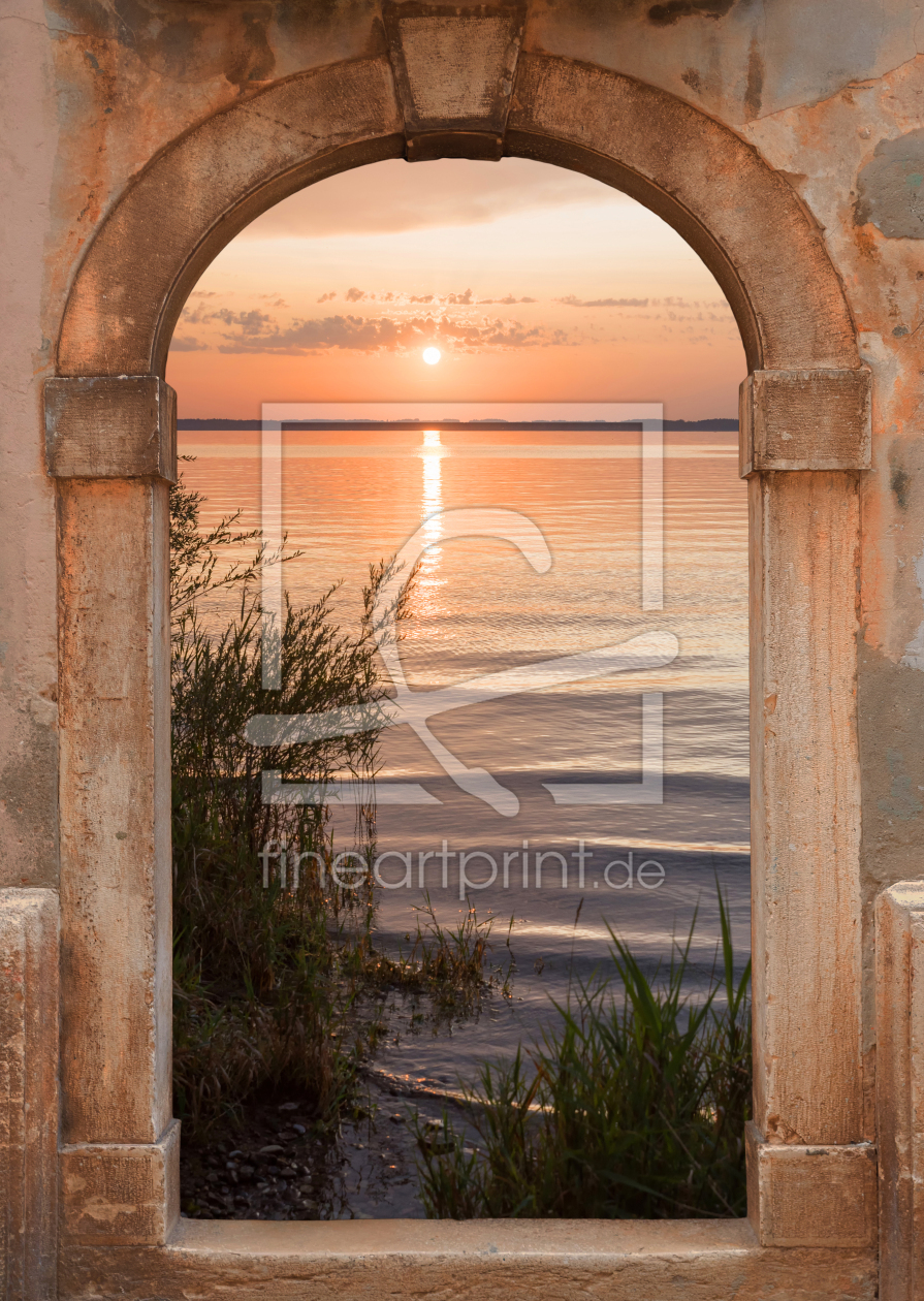 Bild-Nr.: 12936950 Fenster mit Seeblick bei Sonnenuntergang erstellt von SusaZoom